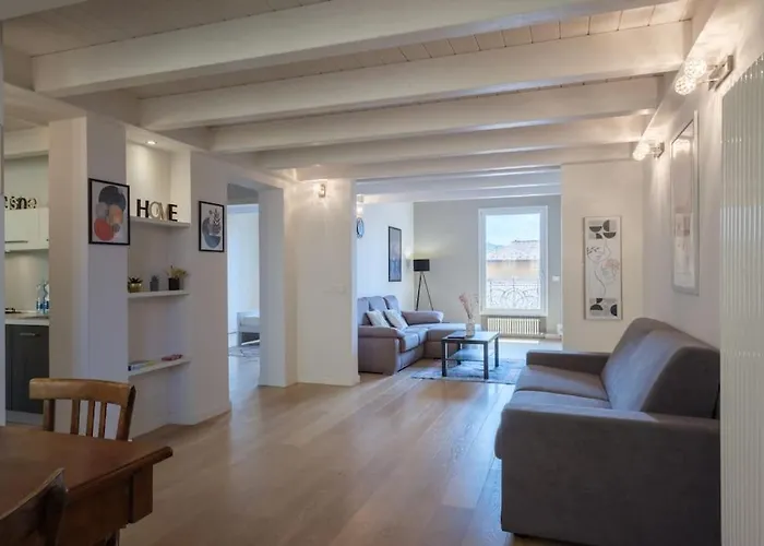 Luxury Penthouse In The Heart Of * Bolonya