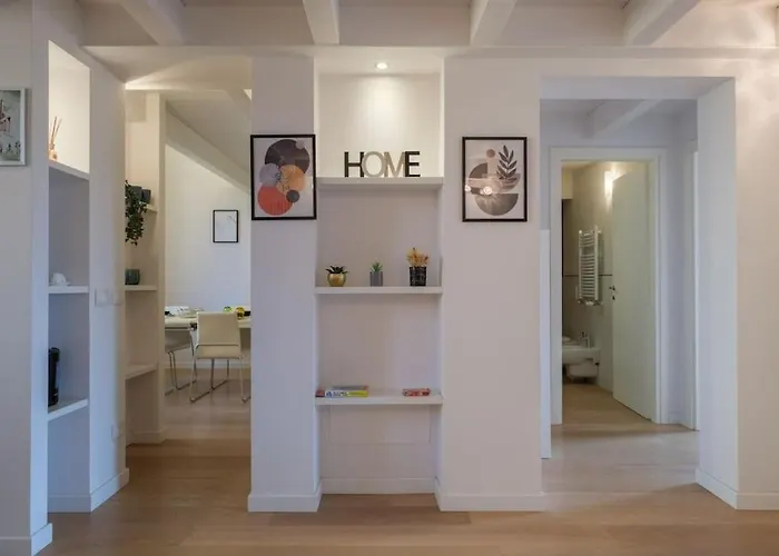 Luxury Penthouse In The Heart Of Bolonya