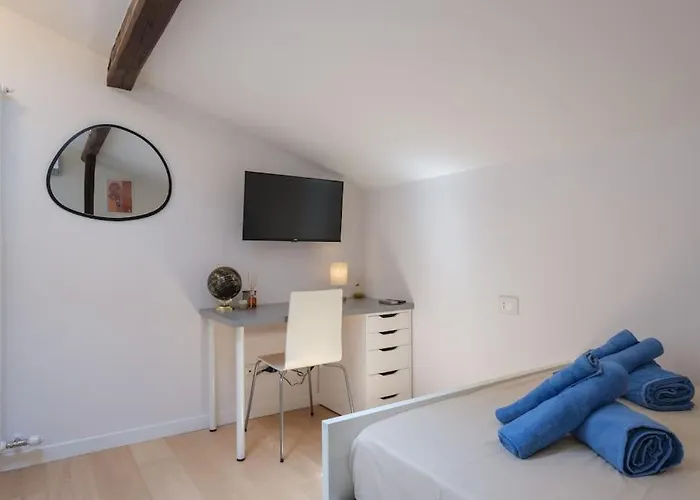 Luxury Penthouse In The Heart Of Bolonya