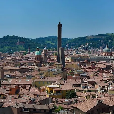 Luxury Penthouse In The Heart Of * Bologna